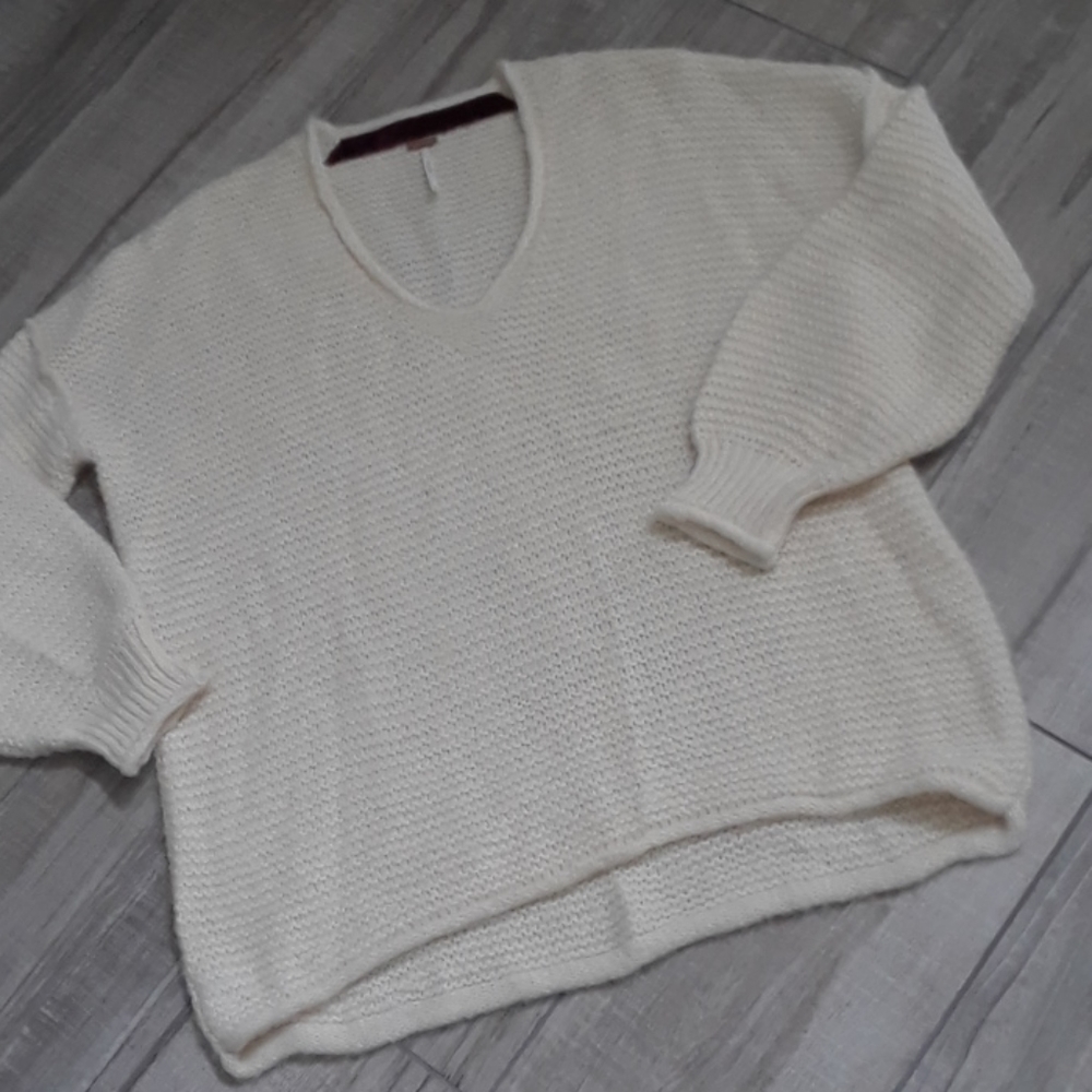 NEW!FREE PEOPLE..ALPACA BLEND..ALL MINE SWEATER